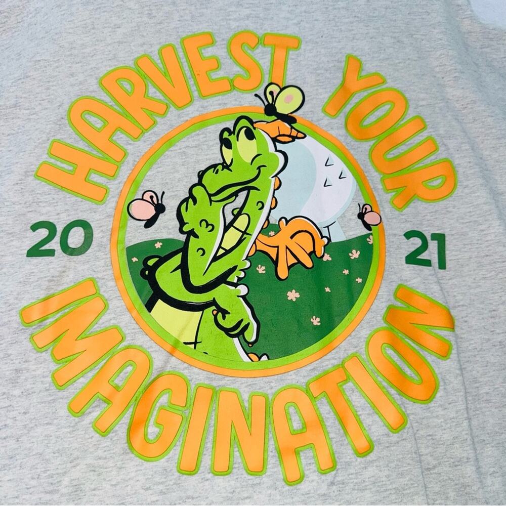 Walt Disney World Passholder T-shirt Flower & Garden Festival Grey 2021 XXL